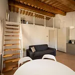 Farm stay Borgo Re Deruta